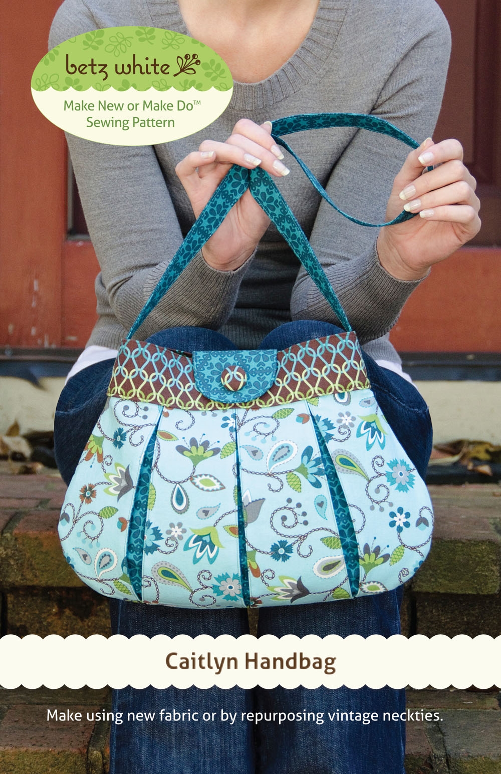 Meet Caitlyn the Handbag Betz White